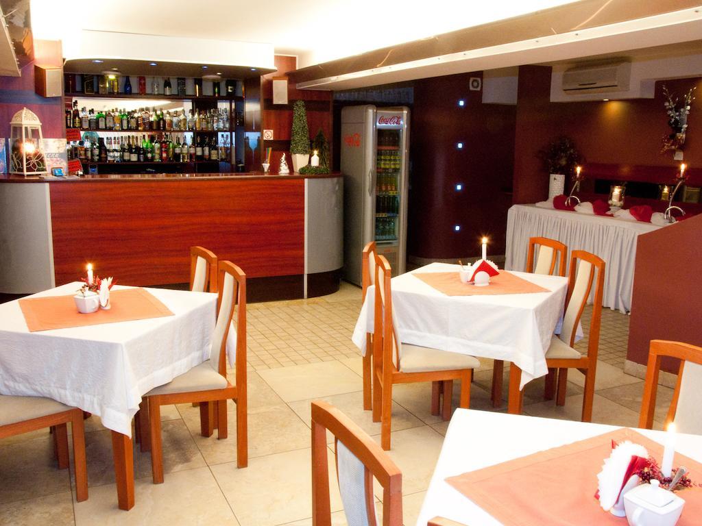 Hotel Zagiel Niewiesze Εξωτερικό φωτογραφία